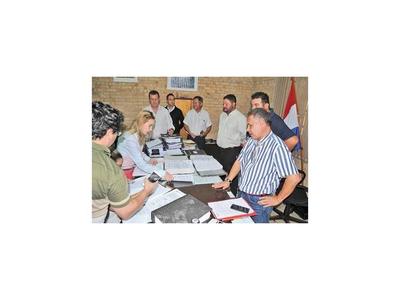 Allanan Intendencia y Archivo de  Junta Municipal de CDE