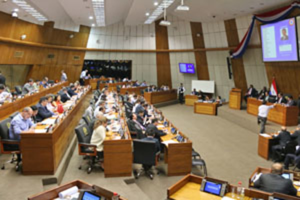 Diputados aprueba con modificaciones desbloqueo de listas