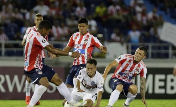 HOY / Junior vence a San Lorenzo y rompe racha de ocho partidos sin ganar