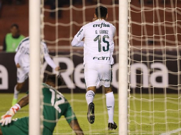 Gustavo Gómez encamina la clasificación de Palmeiras en Arequipa