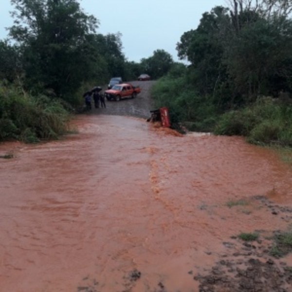 Una menor falleció luego de ser arrastrada por raudal en Itapúa - ADN Paraguayo