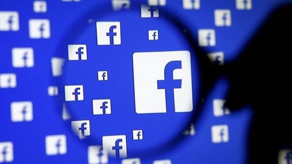 Investigan a Facebook por recolectar contactos de usuarios sin permiso y sus beneficios se desploman