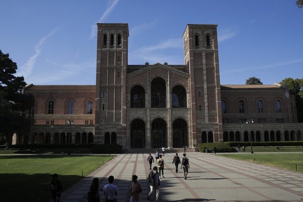 Cerca de 300 universitarios en cuarentena por sarampión en Los Ángeles | .::Agencia IP::.