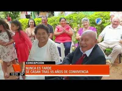 Se casan tras 55 años de noviazgo