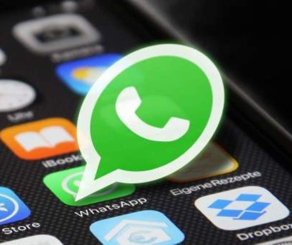 Así puedes enviar una conversación de WhatsApp a otros dispositivos