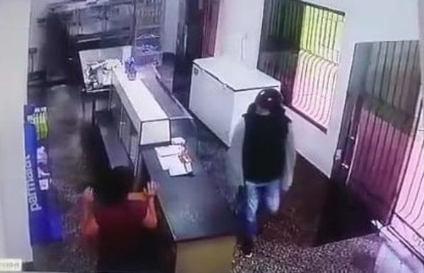 Asaltan local comercial en Carapeguá | Paraguay en Noticias