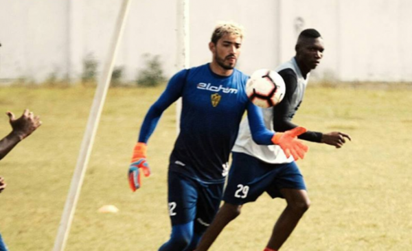 HOY / Cinco jugadores paraguayos, en riesgo de quedar sin trabajo