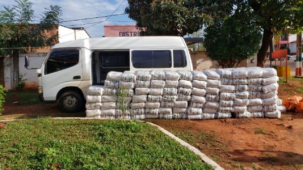 Incautan más de 5.000 kilos de azúcar que habrían ingresado de contrabando - ADN Paraguayo