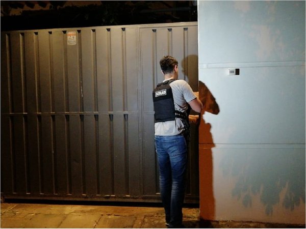 Detienen al jefe del Detave tras recibir dinero de supuesta coima