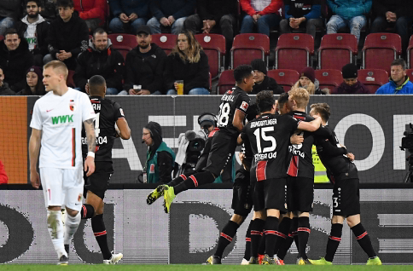 Leverkusen golea y se acerca a Europa - Deportes - ABC Color