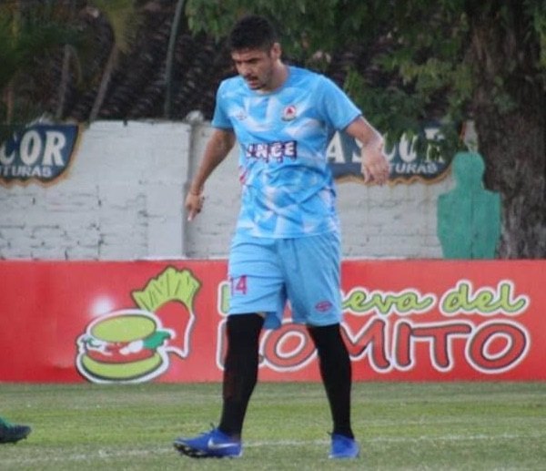 Pelea de la gran siete por una “cancha de mierda”