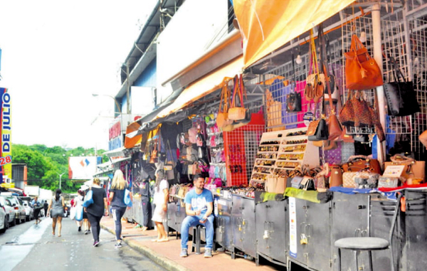 Autorizan modificar las mesitas del centro esteño | Diario Vanguardia 08