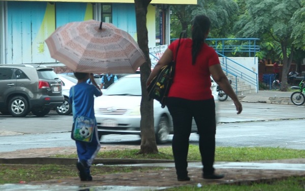 Meteorología emite alerta de tormentas para nueve departamentos