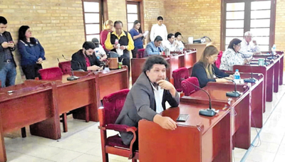 Municipalidad  de CDE reduce monto destinado a servicio de ceremonial | Diario Vanguardia 08