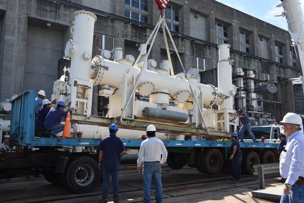 Yacyretá: retiran interruptores de las instalaciones de 220 Kv - ADN Paraguayo