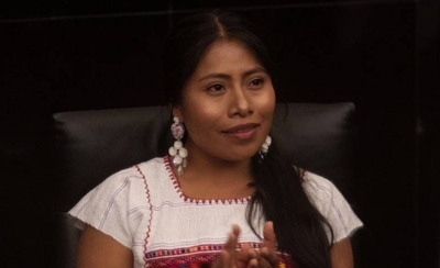 HOY / Senado mexicano entrega reconocimiento a Yalitza Aparicio por la cinta "Roma"