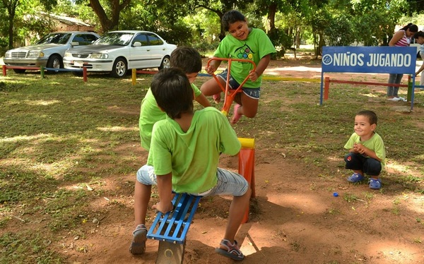 Niños tienen que pasar menos tiempo sentados y jugar más - ADN Paraguayo
