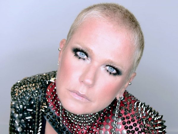 Así quedó Xuxa tras ser rapada por su hija