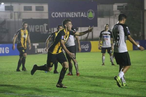 Primer grito de gol en primera división del misionero Alexis Villalba - Digital Misiones