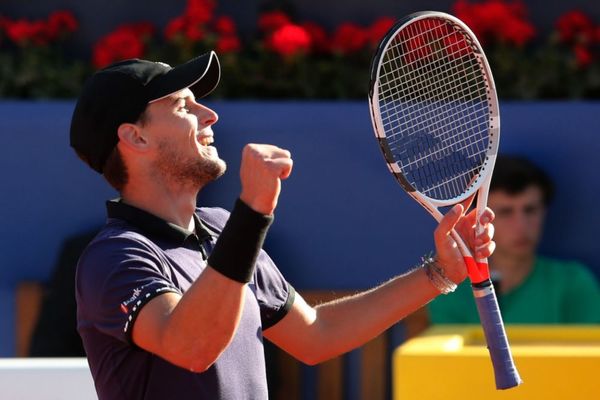 Thiem vence a Nadal en Barcelona y acrecienta dudas en tierra batida