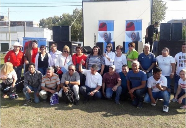 QUIEREN REGULARIZAR SITUACIÓN DE PARAGUAYOS EN ARGENTINA