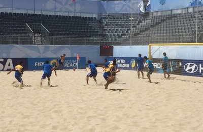 Los Pynandi pisan la arena del Mundial - Deportes - ABC Color
