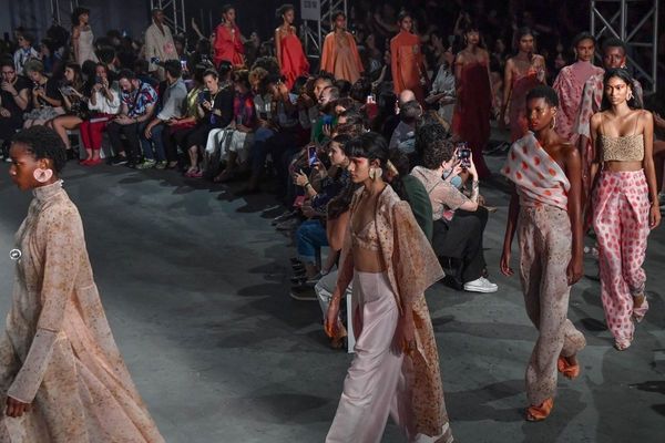 Sao Paulo: Modelo cae desmayada y muere en Fashion Week