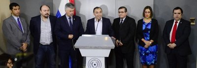 Hasta periodistas envueltos en las coimas - Edicion Impresa - ABC Color