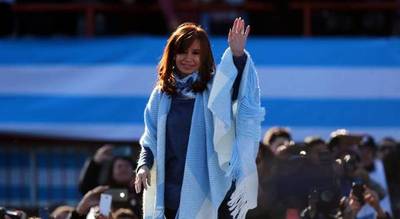 Cristina lidera las encuestas en una Argentina sumida en la crisis - ADN Paraguayo