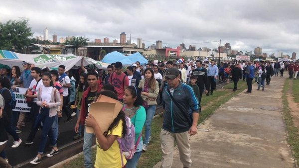 Abusos “son muy reducidos” | Paraguay en Noticias 