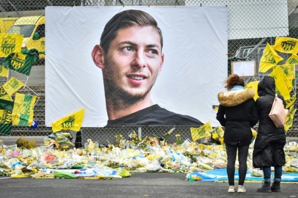 Investigan una foto del presunto cuerpo de Emiliano Sala en las redes sociales » Ñanduti