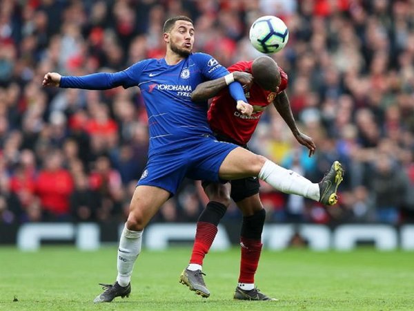 El Chelsea sobrevive en Old Trafford