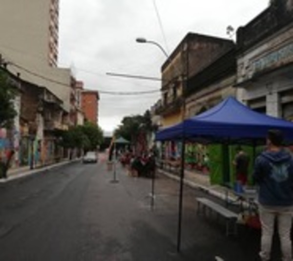 Multan a La Chispa "por obstrucción al paso peatonal" durante festival - Paraguay.com