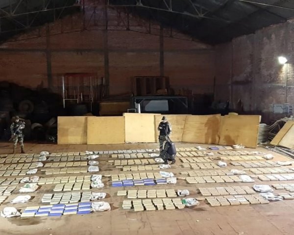 Incautan más de una tonelada de marihuana en frontera con Argentina | Paraguay en Noticias