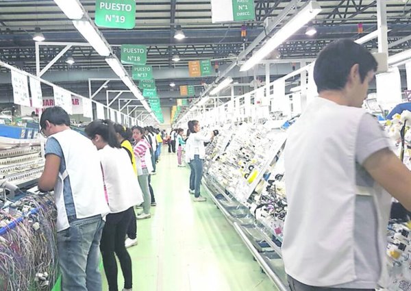 Industriales proponen reformar gasto público para evitar aumentar impuestos | Paraguay en Noticias