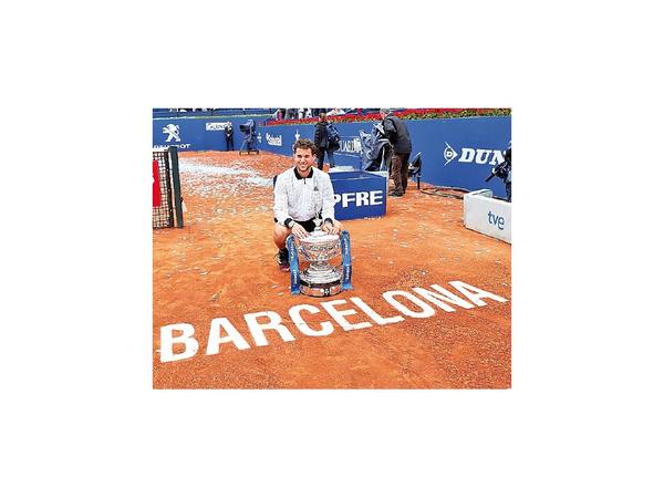 Thiem se afirma en la tierra