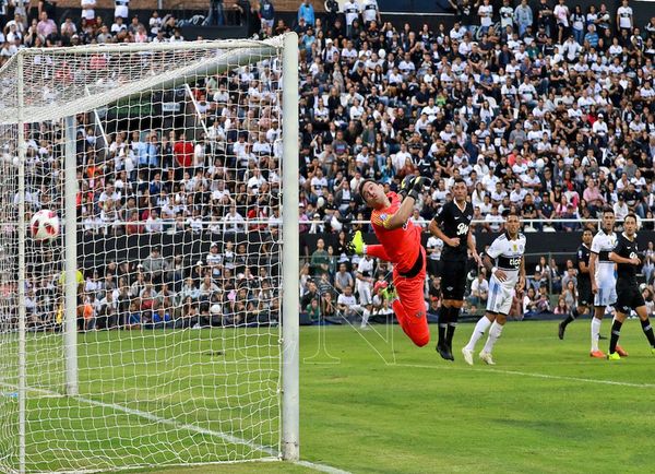 Pura efectividad de Olimpia en un partidazo