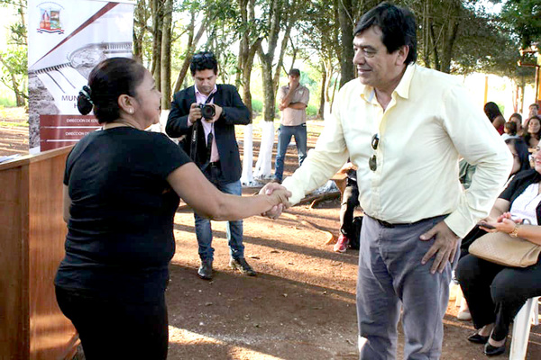 Rubén Rojas ignora pedido de la Junta Municipal y lograría hoy aprobación de su rendición de cuentas