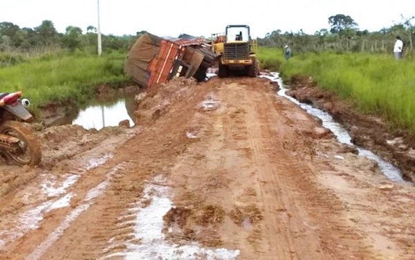 Puentesiño aislado por el mal estado del camino