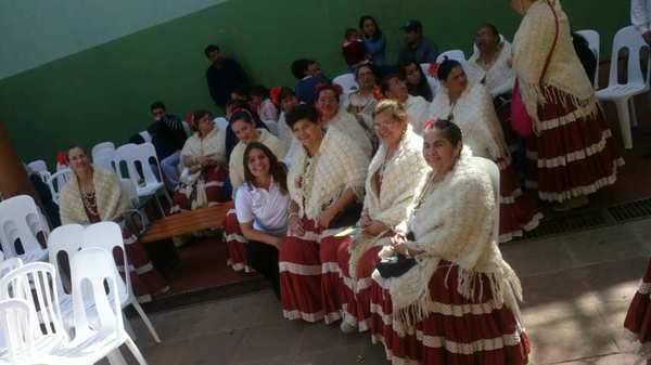 Festejan "Día Nacional del Adulto Mayor" | San Lorenzo Py