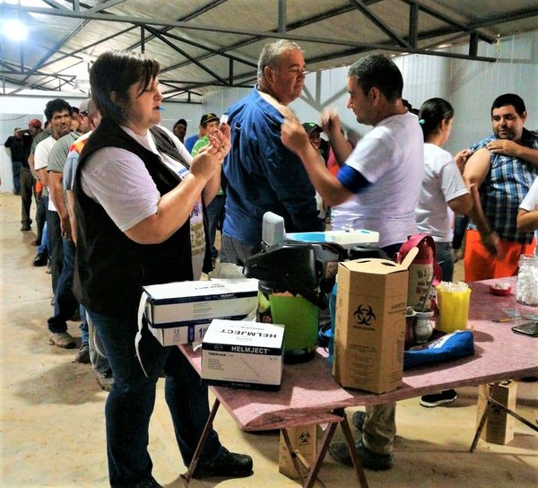 Salud Pública realizó inmunizaciones masivas en Boquerón