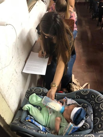 El bebé que 'estudia Derecho'