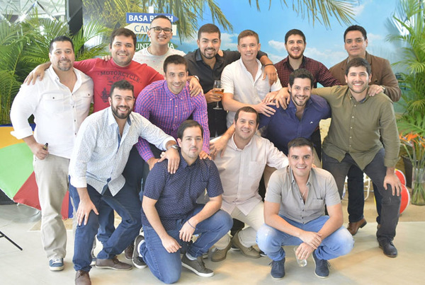 Basa agasajó a sus empleados por el Día del Trabajador - ADN Paraguayo