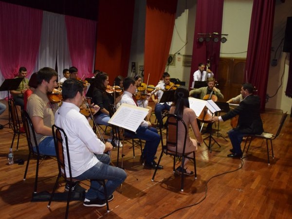 Vuelve la Orquesta de la Ciudad de San Lorenzo, tras casi 4 años | Paraguay en Noticias