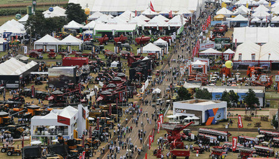 Ministro Ullón invitado a la apertura de Agrishow 2019 en San Pablo, Brasil, ésta mañana, la mayor Feria de Agro Negocios de Latinoamérica. - .::RADIO NACIONAL::.