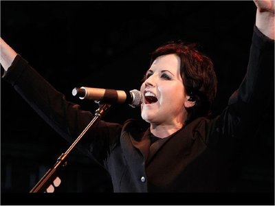 The Cranberries rinde homenaje a Dolores O'Riordan con último álbum