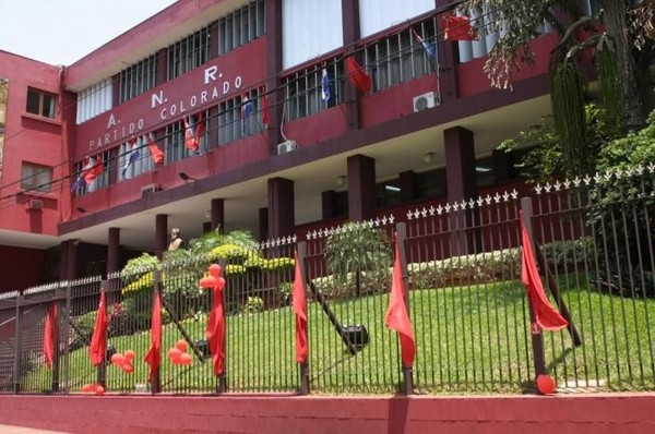 ANR pondrá a consideración reglamento para elecciones de jóvenes y mujeres - Radio 1000 AM