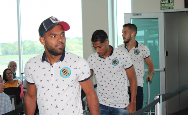 HOY / Mineros emprende viaje al país para la revancha con Sol de América