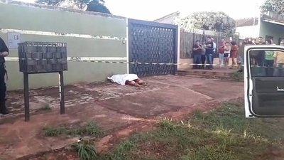 HOY / O falló con la mafia o estuvo con la mujer 'incorrecta': asesinan a balazos a hombre en un motel