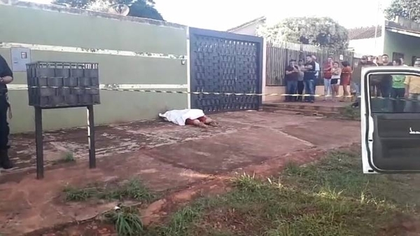 HOY / O falló con la mafia o estuvo con la mujer 'incorrecta': asesinan a balazos a hombre en un motel